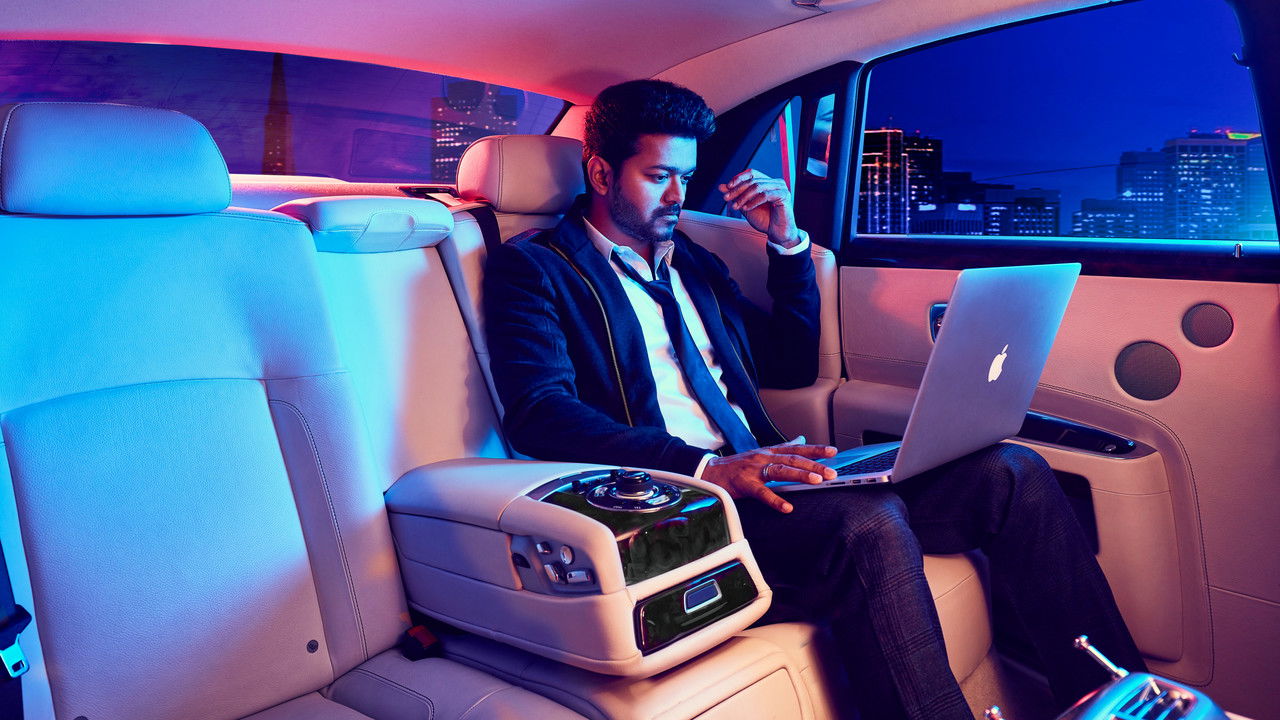 Backdrop image for movie Sarkar