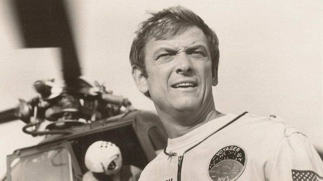 Backdrop image for movie The Astronaut