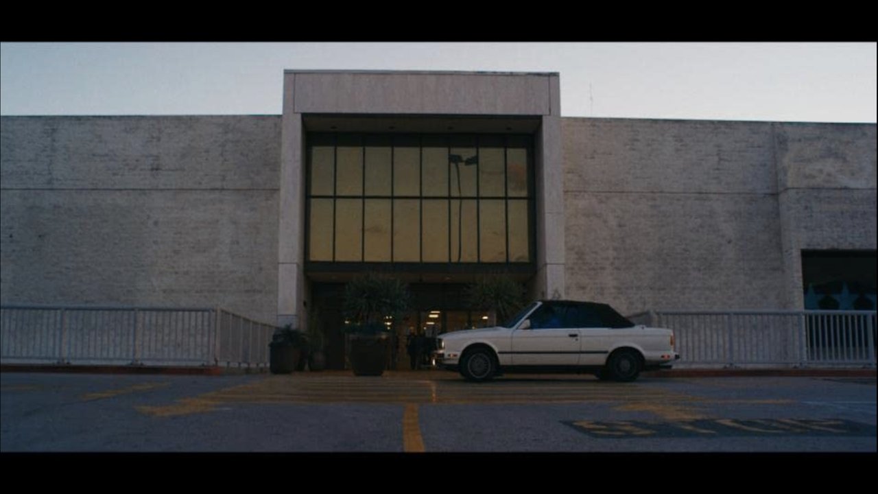 Backdrop image for movie Jacket