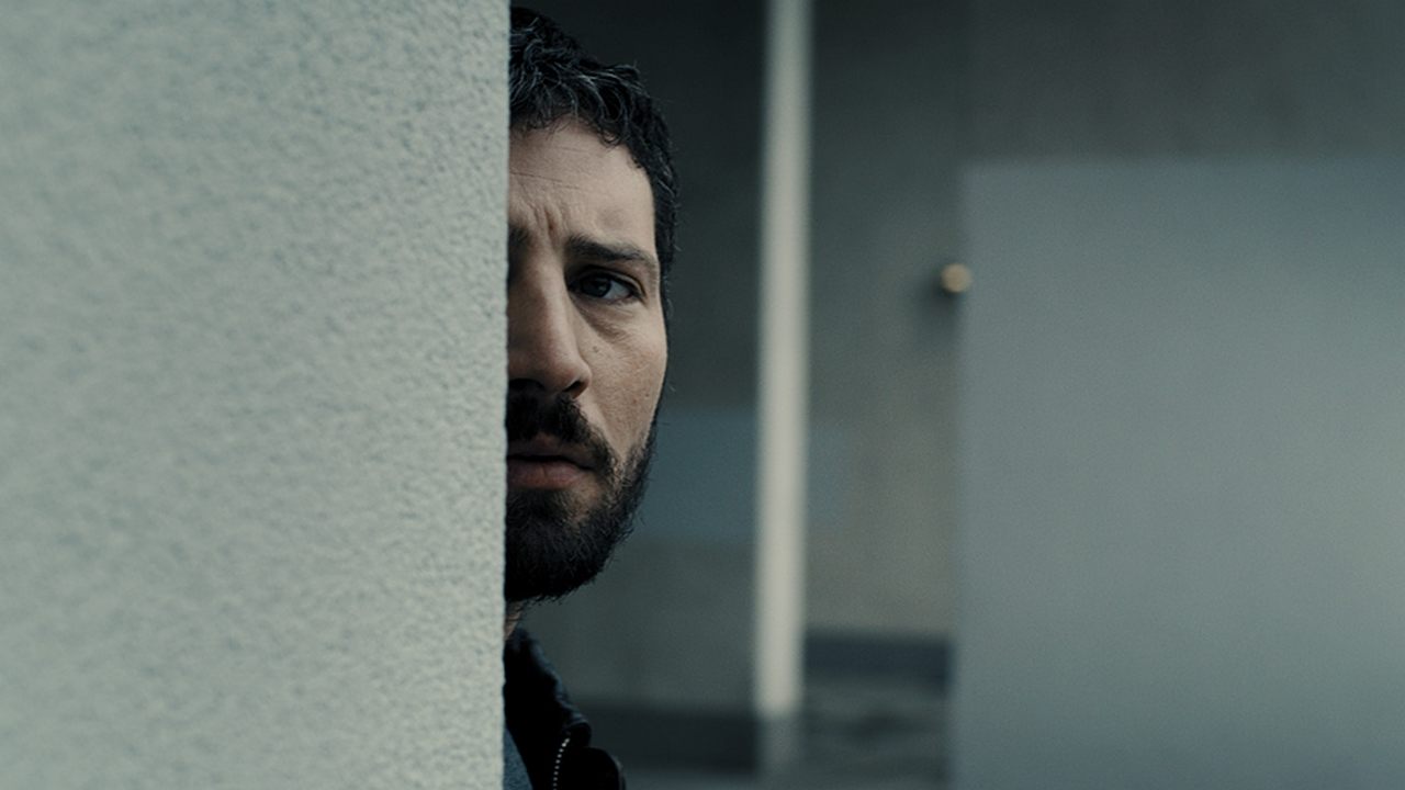 Backdrop image for movie Cracks in Concrete