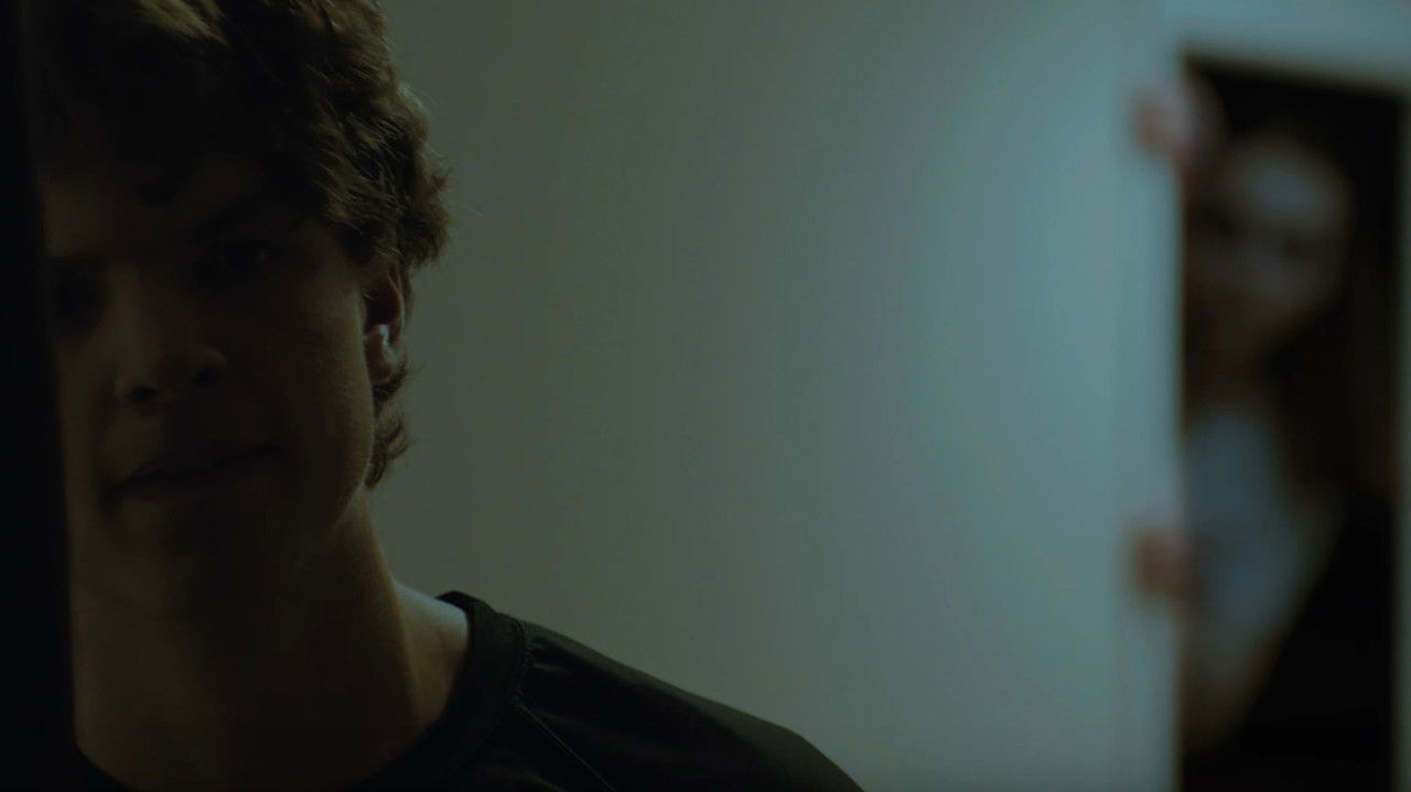 Backdrop image for movie She Knows