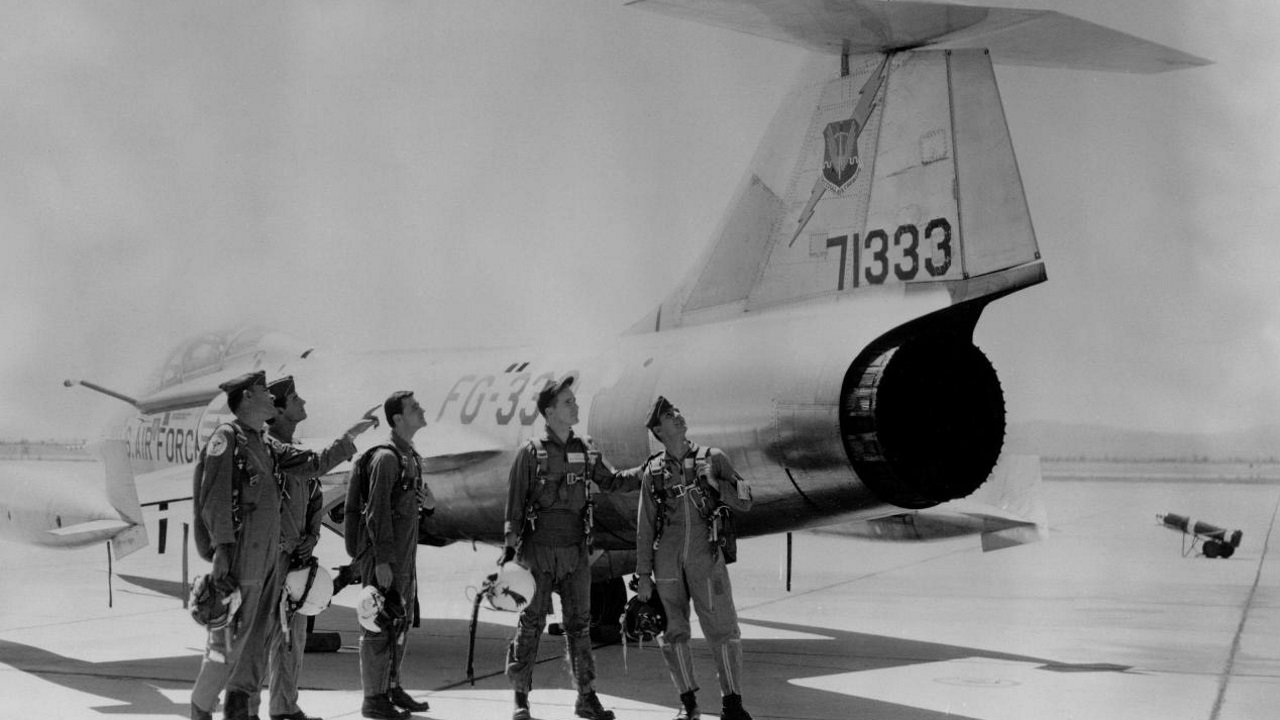 Backdrop image for movie The Starfighters