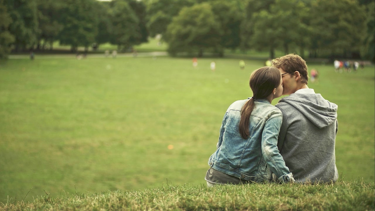 Backdrop image for movie About a Girl