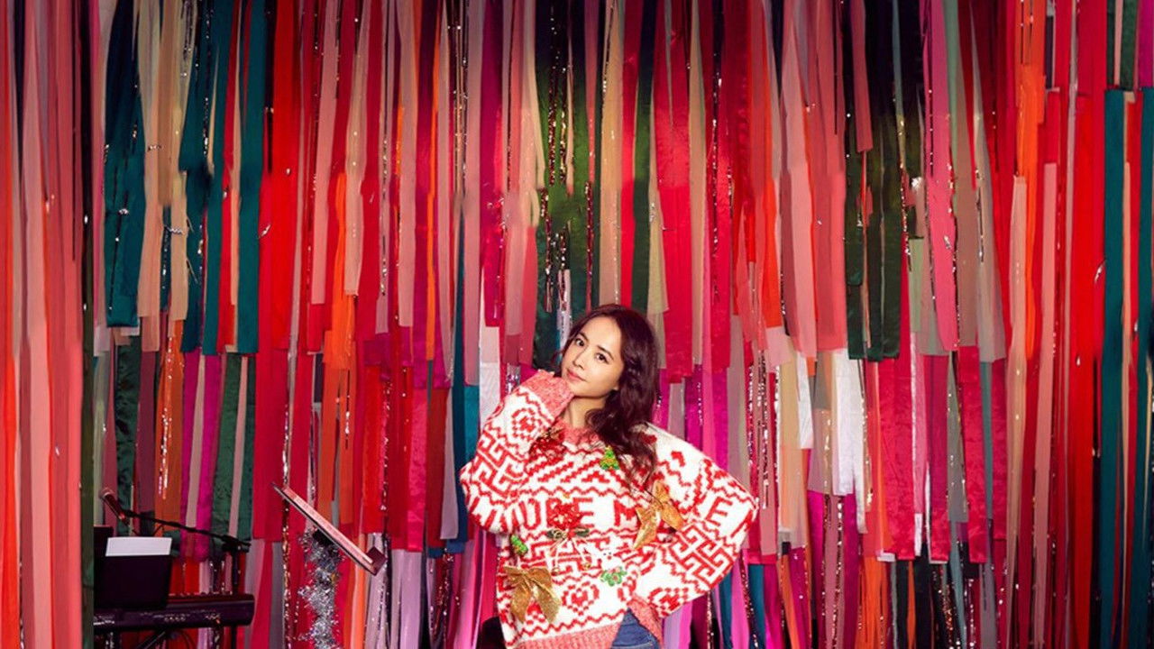 Backdrop image for movie 蔡依林  JOLIN 编织梦想丑毛衣派对