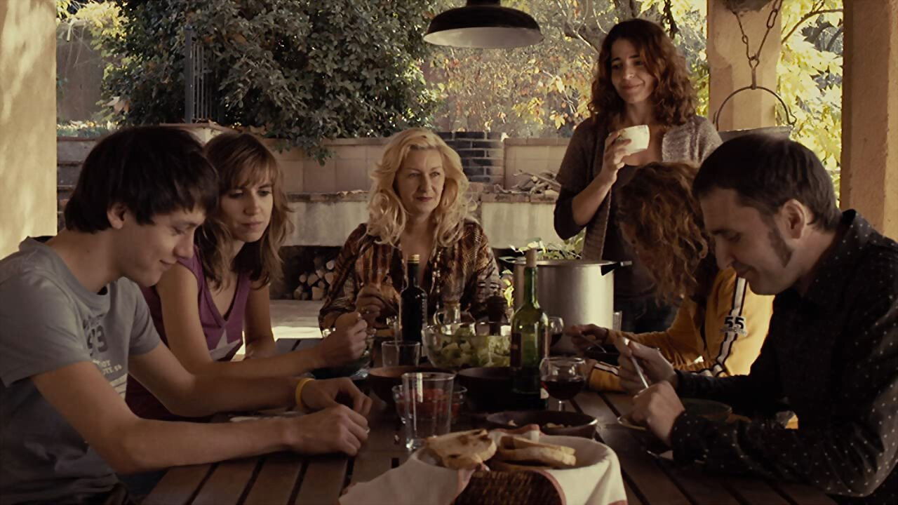 Backdrop image for movie Sisters