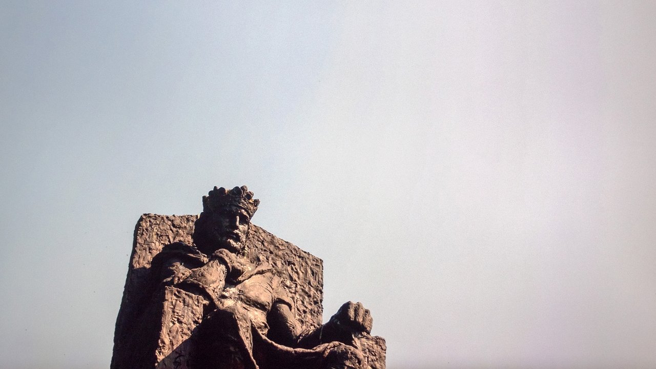 Backdrop image for movie The Stone Speakers