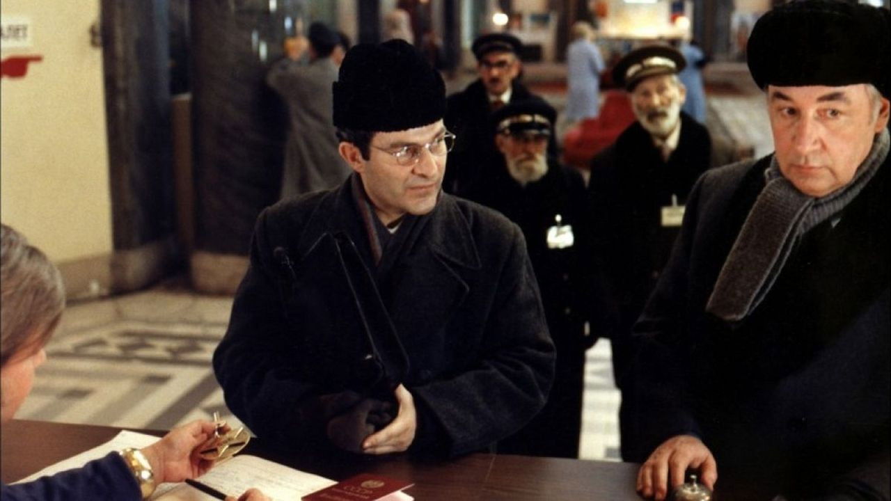 Backdrop image for movie Twist Again in Moscow