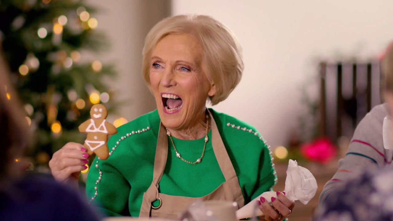 Backdrop image for movie Mary Berry's Country House at Christmas