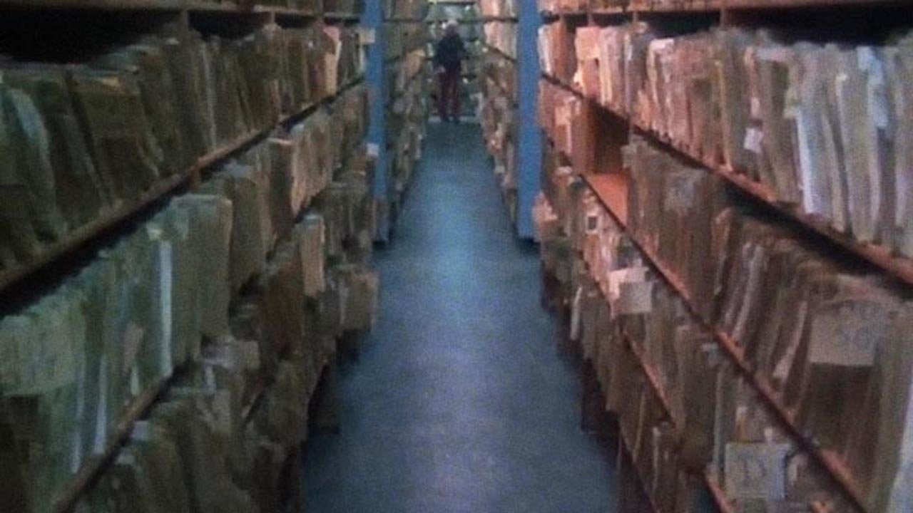 Backdrop image for movie Paperland: The Bureaucrat Observed
