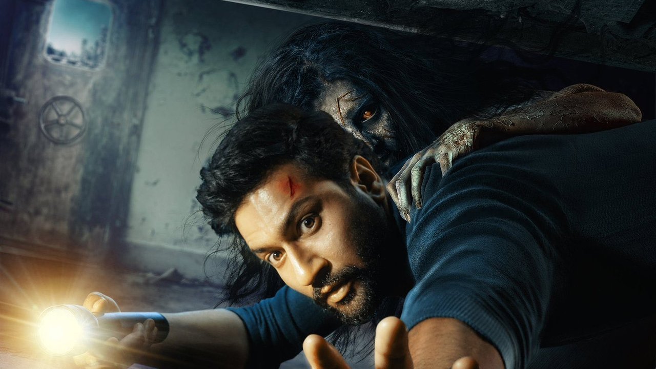 Backdrop image for movie Bhoot: Part One - The Haunted Ship
