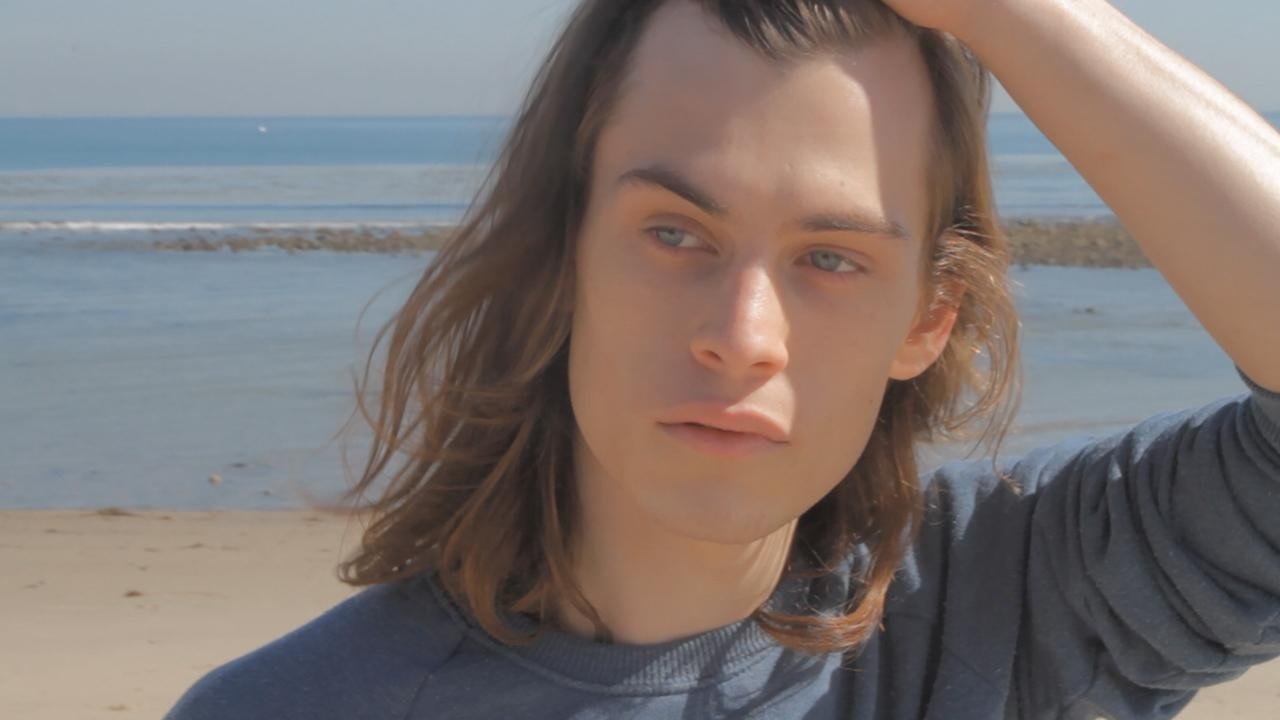 Backdrop image for movie The Surface