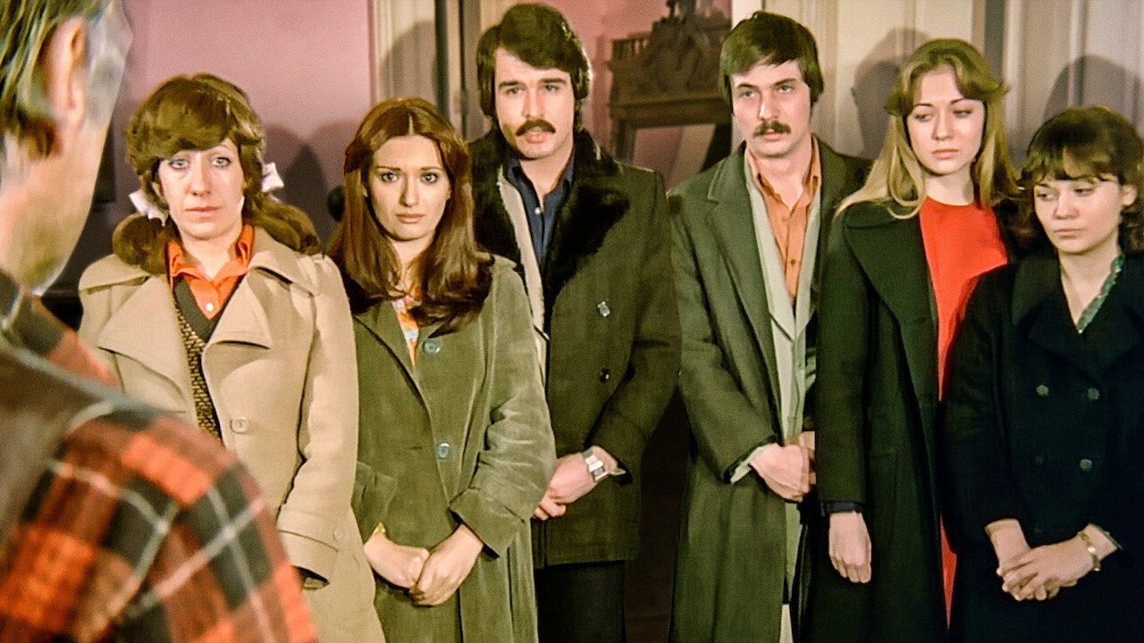 Backdrop image for movie Smiling Eyes