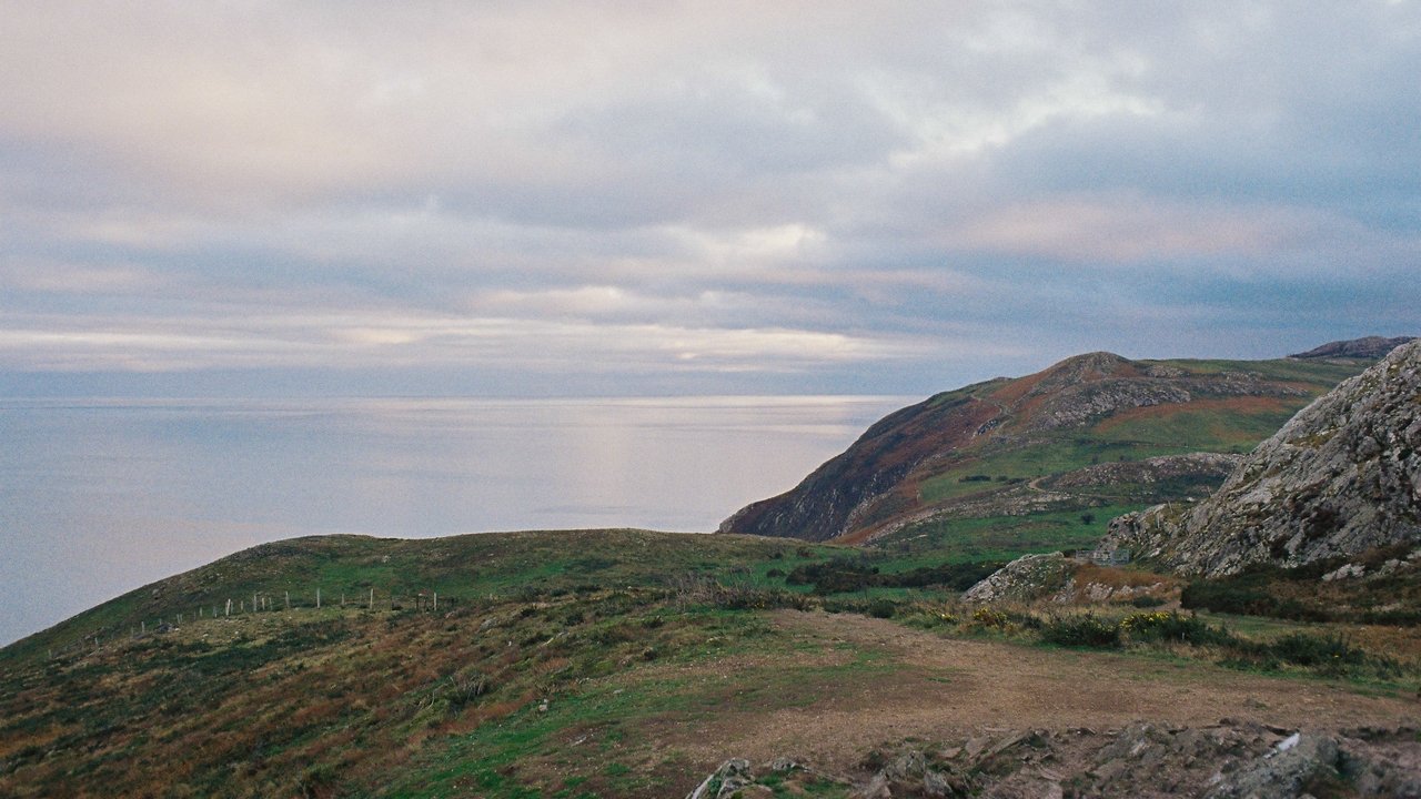 Backdrop image for movie Tall Tales: The Ireland of Orson Welles
