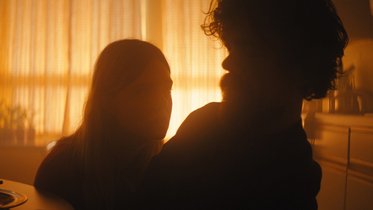 Backdrop image for movie I Think We're Alone Now