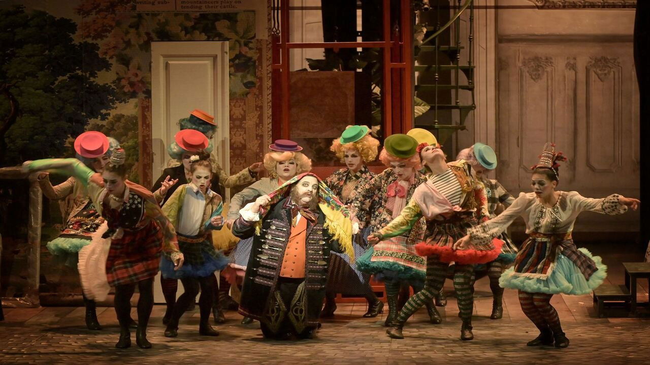 Backdrop image for movie La Vie parisienne