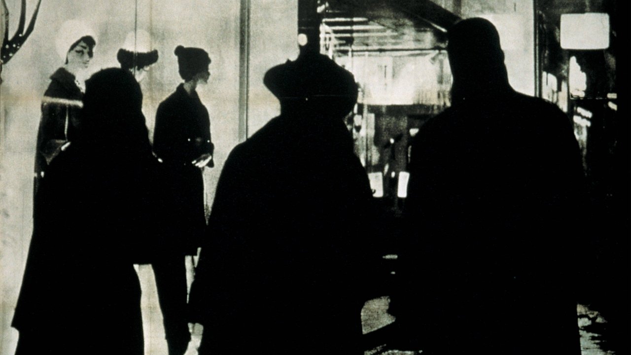 Backdrop image for movie Muriel, or the Time of Return