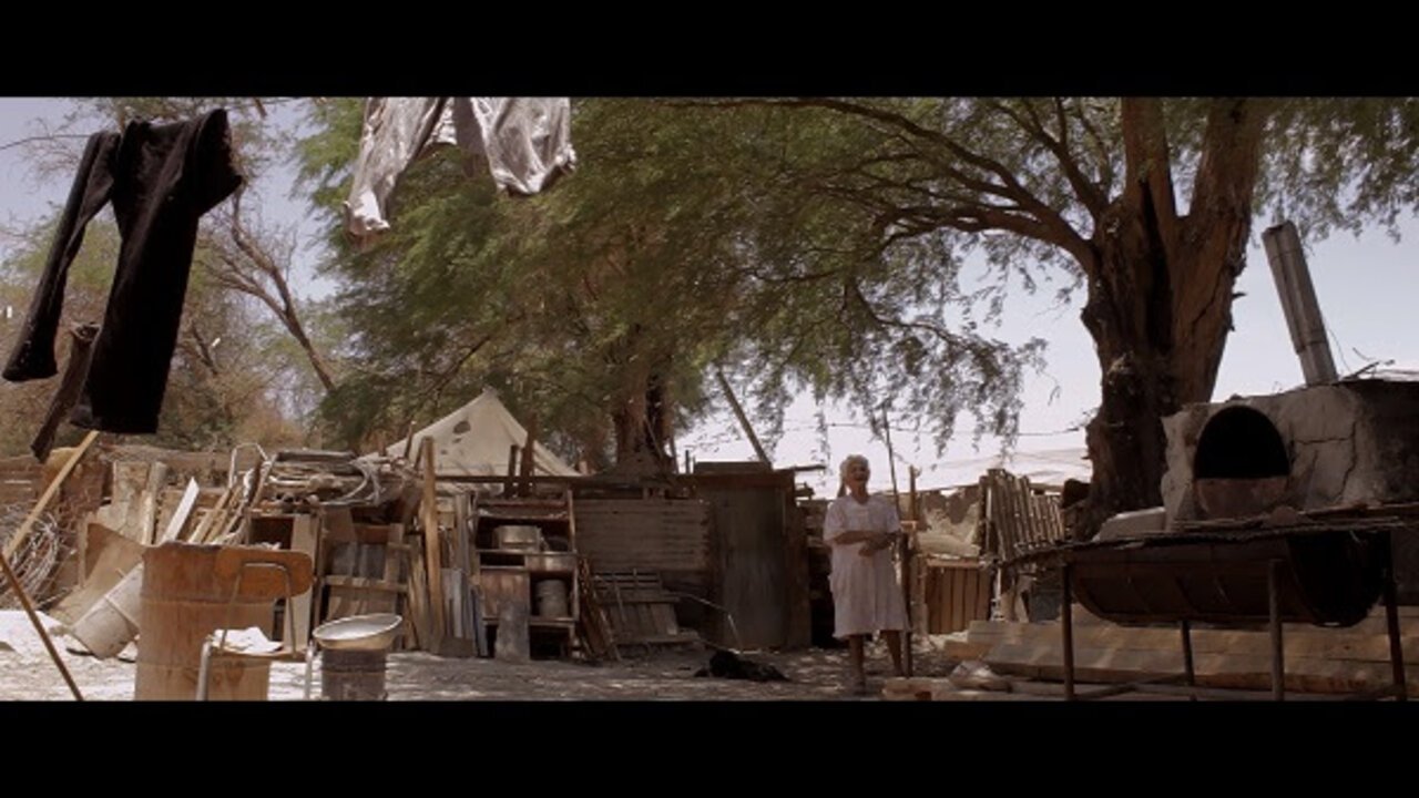 Backdrop image for movie El final del día