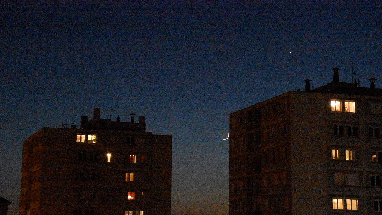 Backdrop image for movie Double Around the Interlude