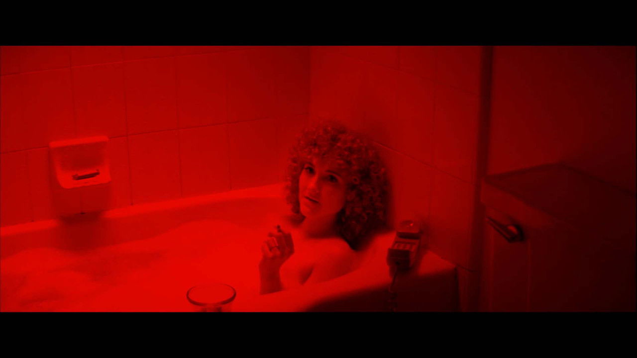 Backdrop image for movie Interiors