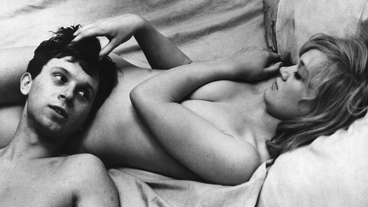 Backdrop image for movie Loves of a Blonde