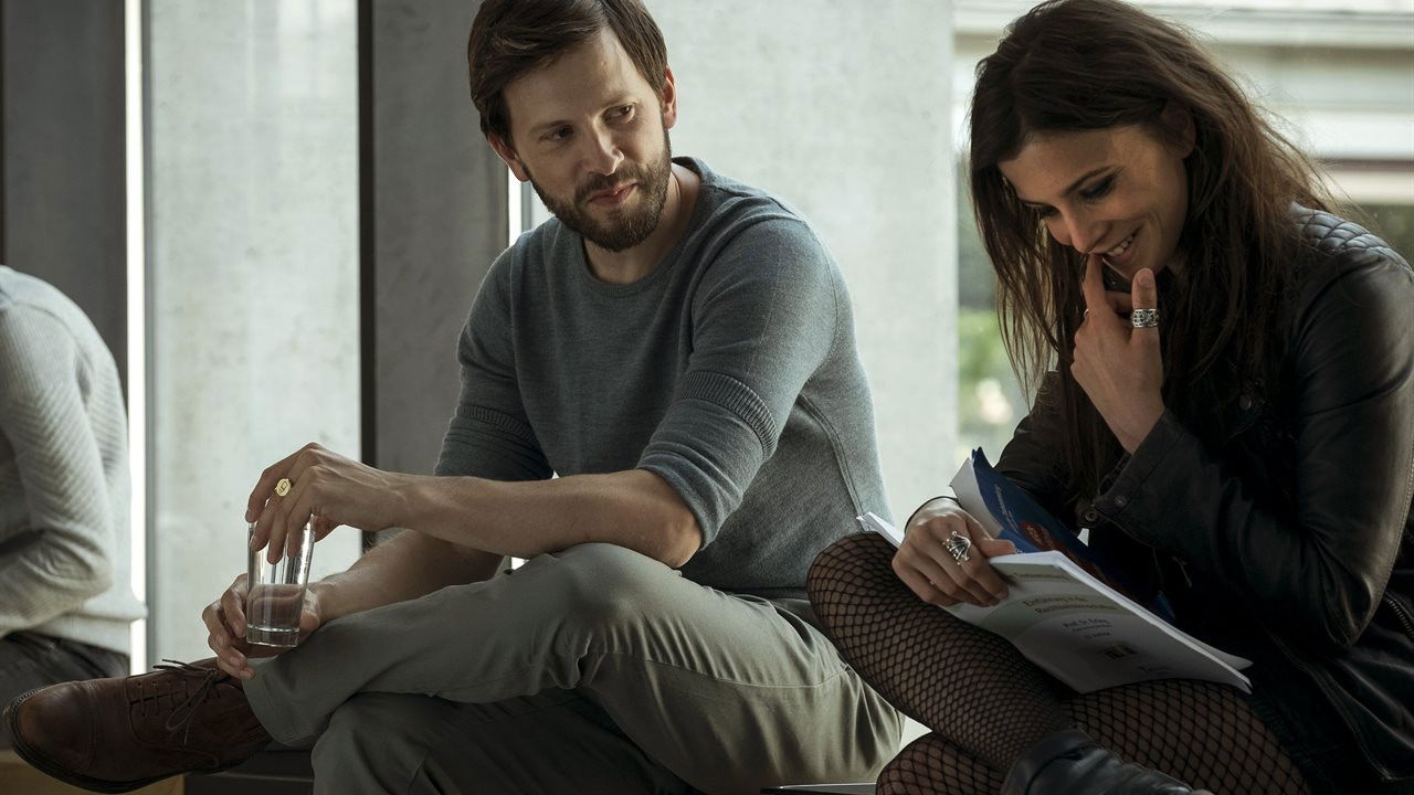 Backdrop image for movie Die Informantin - Der Fall Lissabon