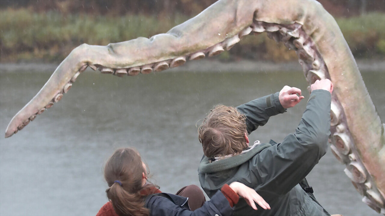 Backdrop image for movie Eye of the Beast