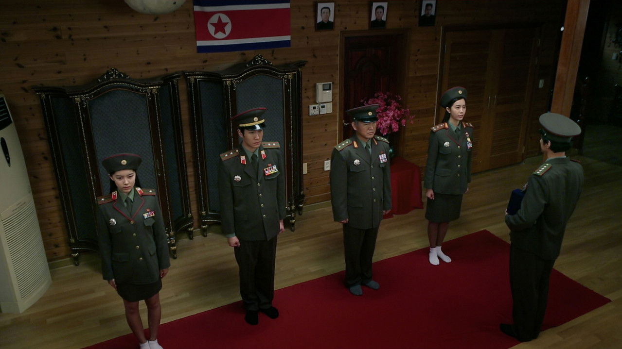 Backdrop image for movie Red Family