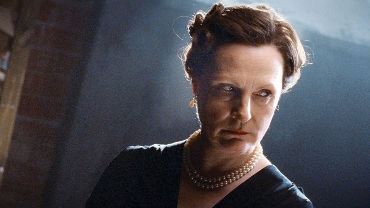 Backdrop image for movie Hella W