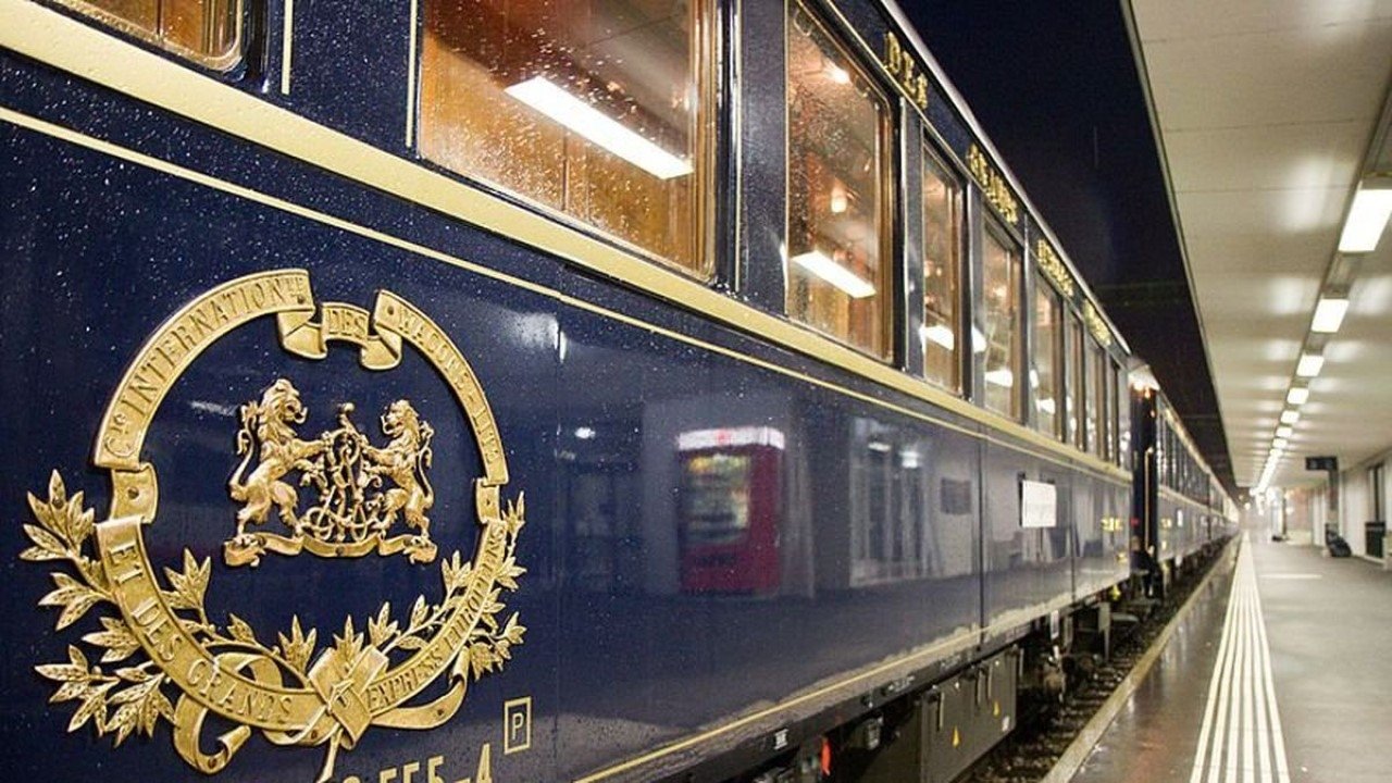 Backdrop image for movie Orient-Express: A Legendary Journey