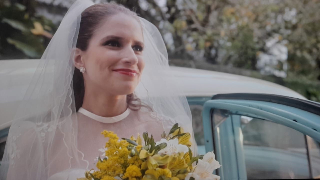 Backdrop image for movie No One Loves Anyone For More Than Two Years