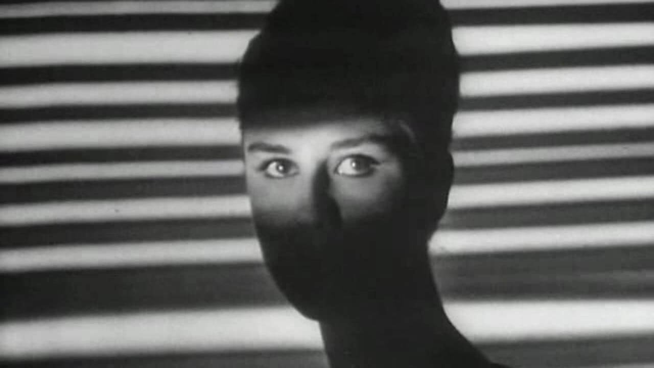 Backdrop image for movie Solaris