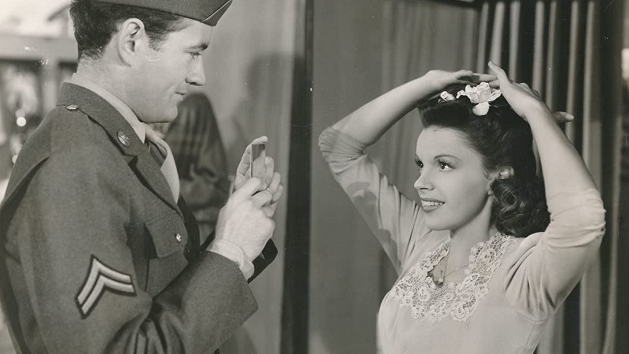 Backdrop image for movie The Clock