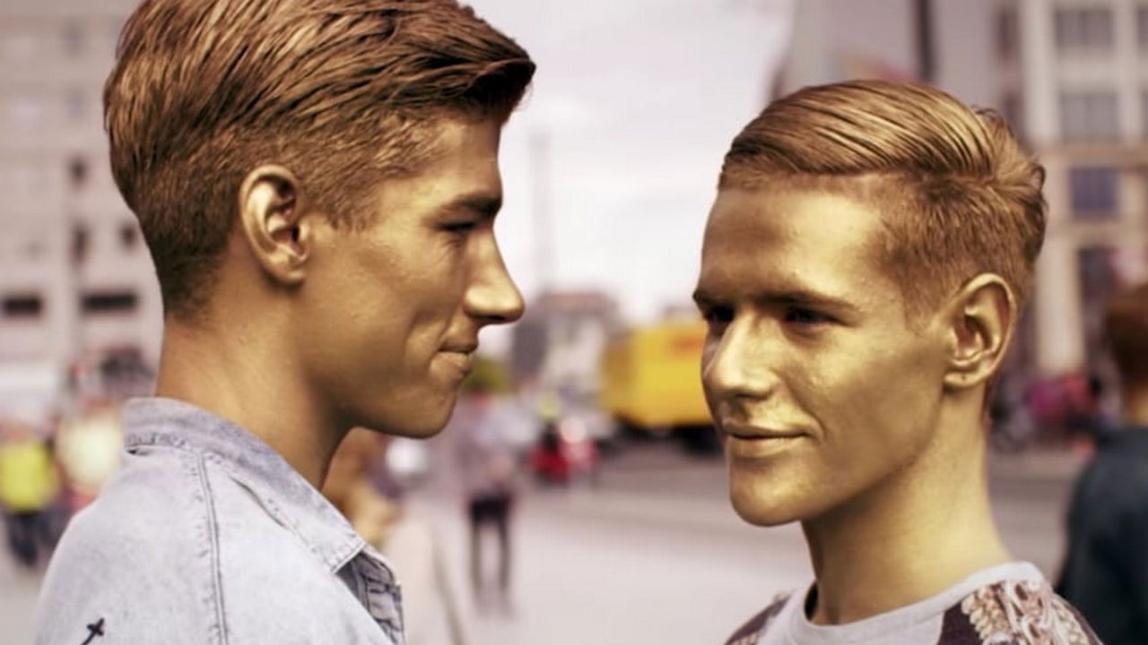 Backdrop image for movie Golden