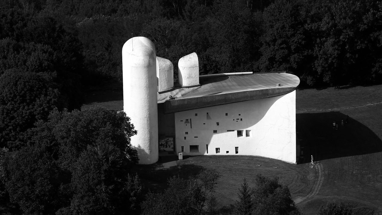 Backdrop image for movie La Chapelle de Ronchamp