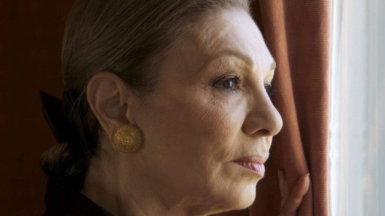 Backdrop image for movie The Queen and I