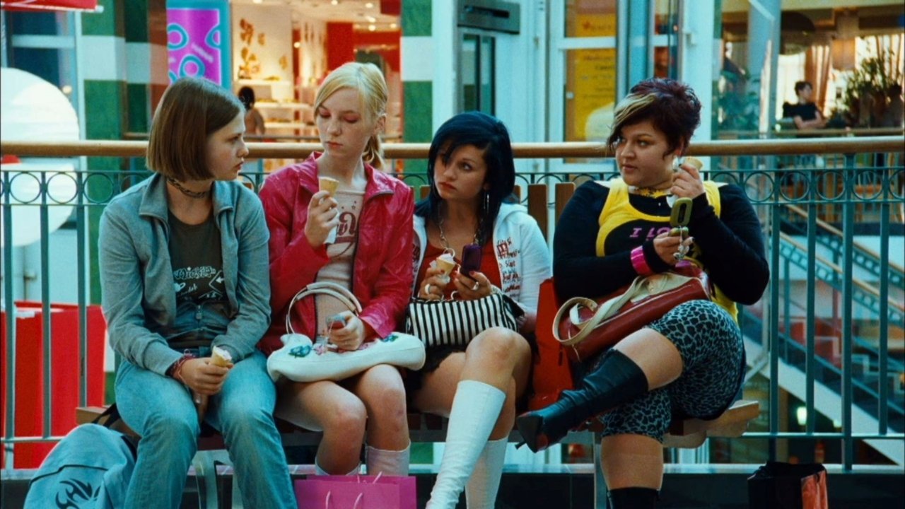 Backdrop image for movie Mall Girls