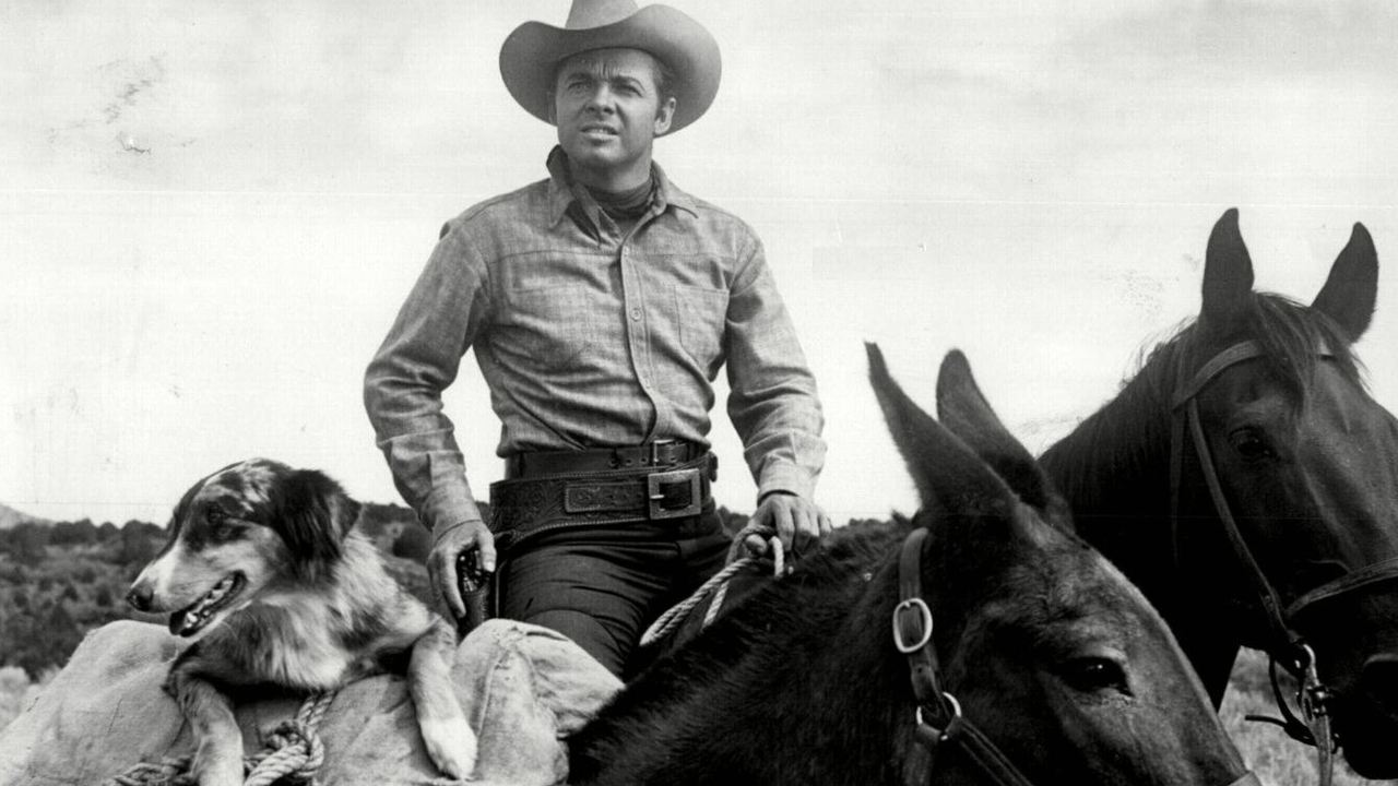 Backdrop image for movie Six Black Horses
