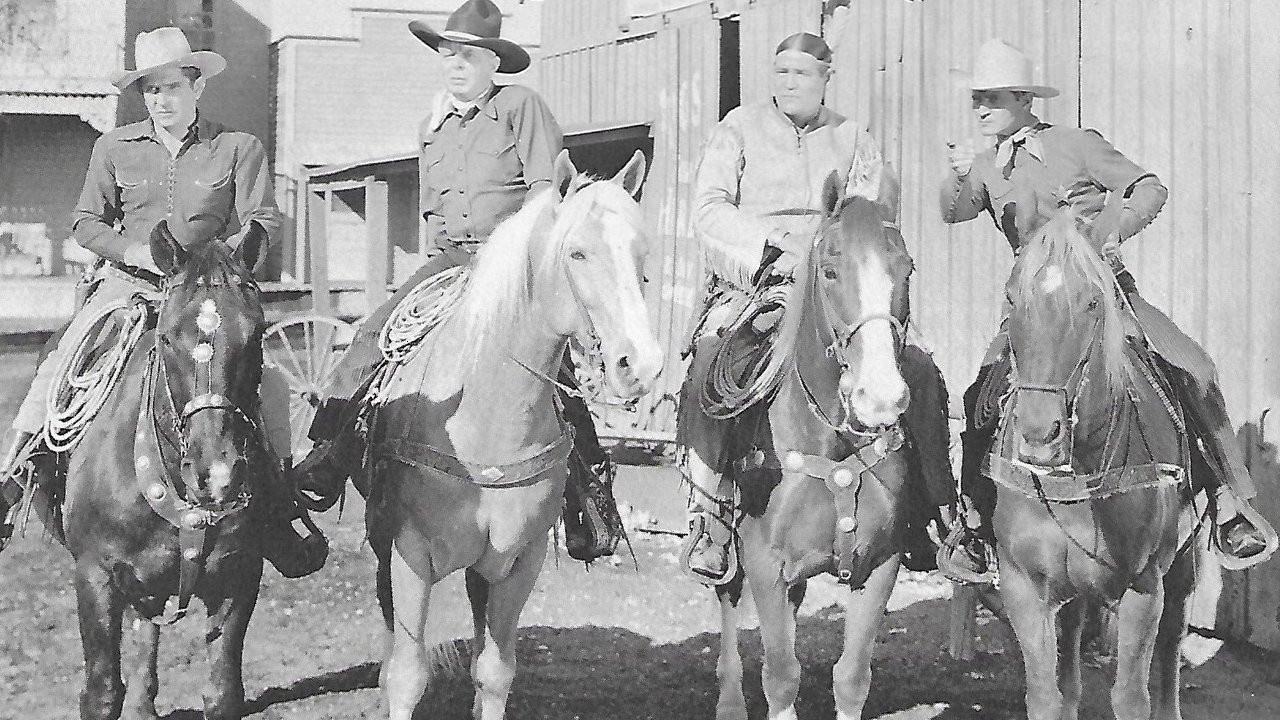 Backdrop image for movie Outlaw Trail