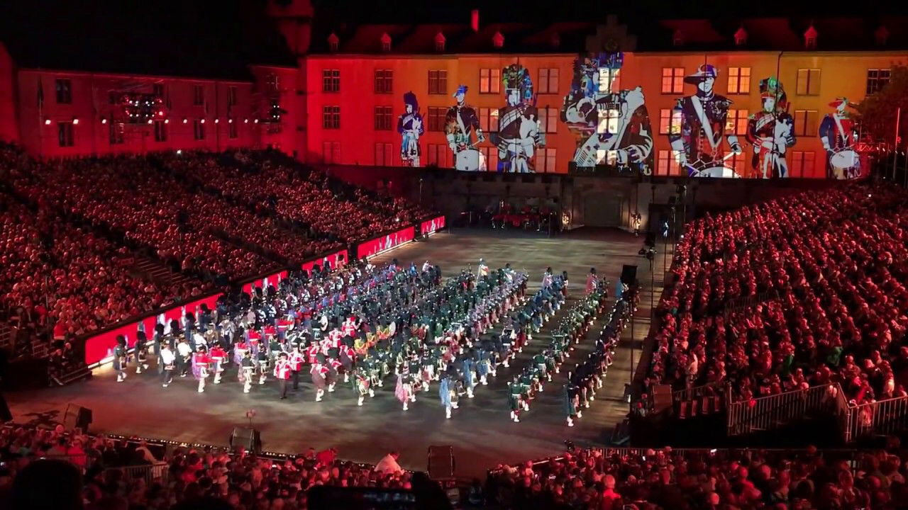 Backdrop image for movie Basel Tattoo 2017