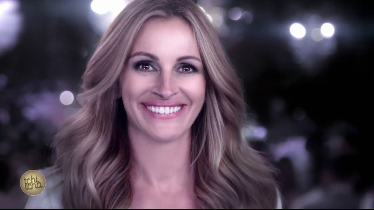 Backdrop image for movie Julia Roberts : Le Coup de foudre d'Hollywood
