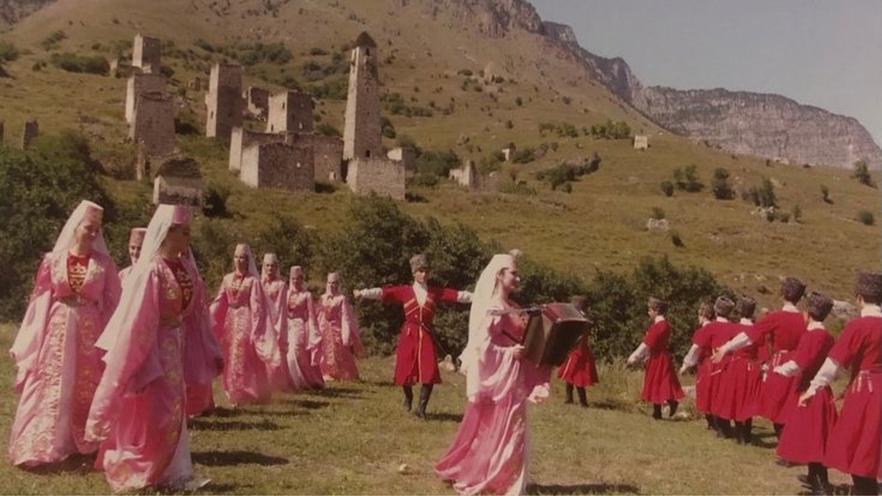 Backdrop image for movie Melodies of the mountains