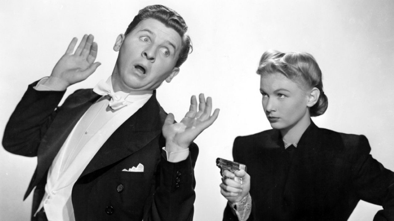 Backdrop image for movie Hold That Blonde!