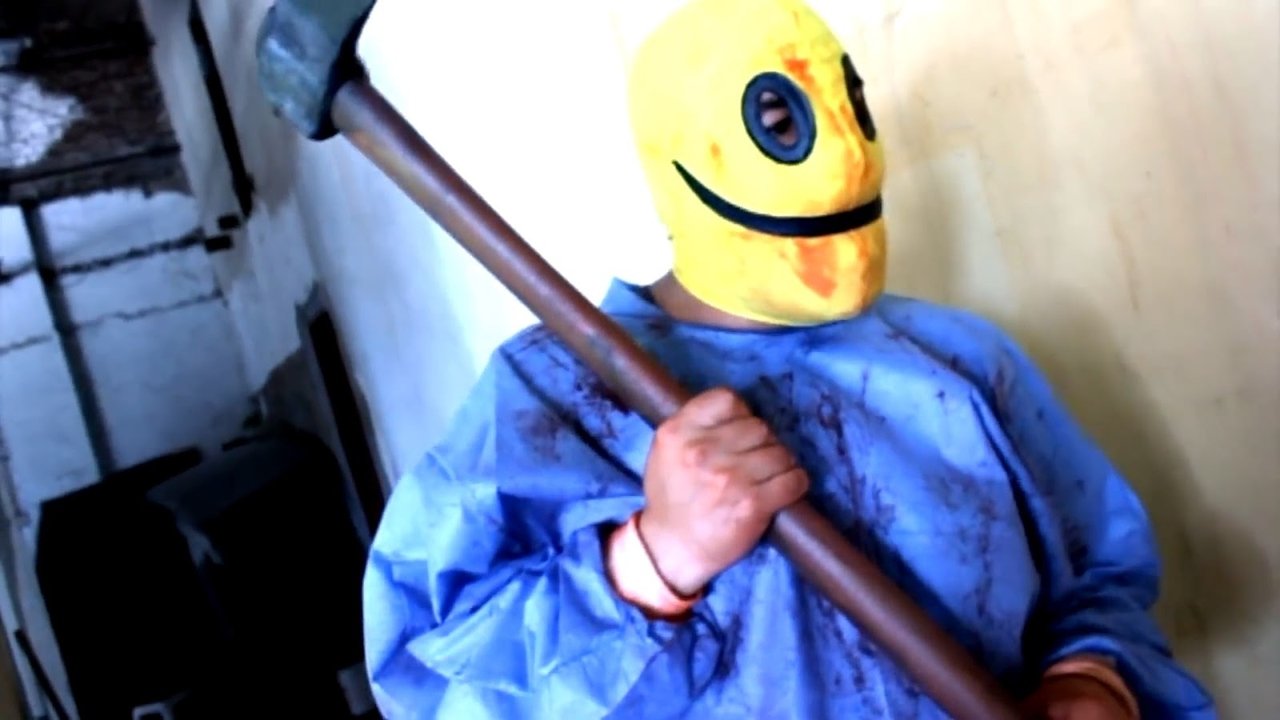 Backdrop image for movie Sonríe