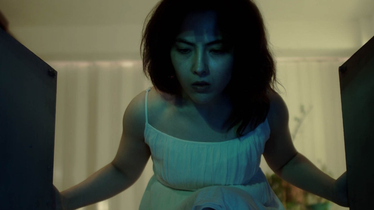 Backdrop image for movie Drowning
