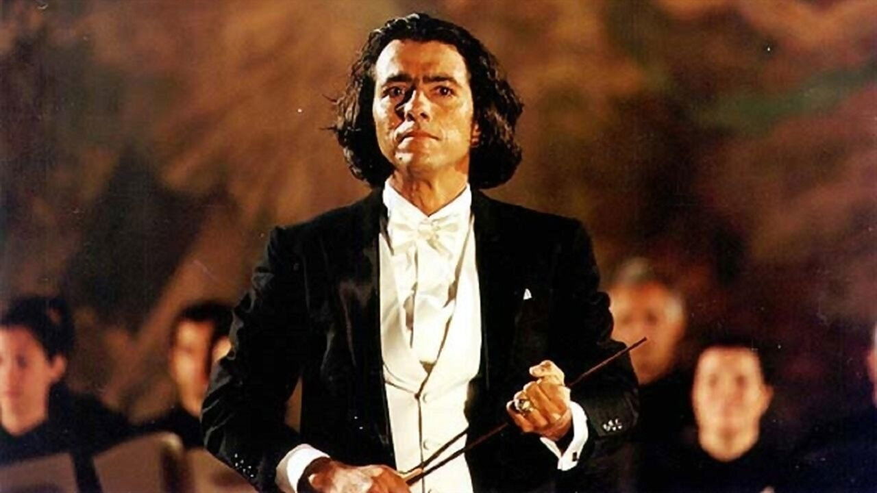 Backdrop image for movie Villa-Lobos: A Life of Passion