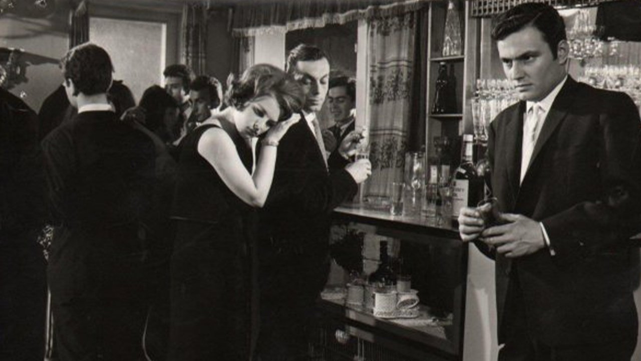 Backdrop image for movie Tehlikeli Adımlar