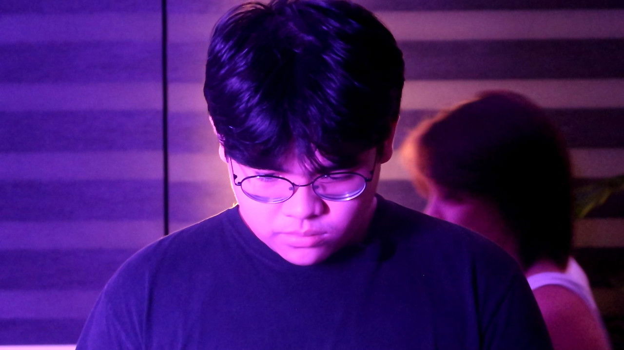 Backdrop image for movie Don't Eat Your Toast In My Bed