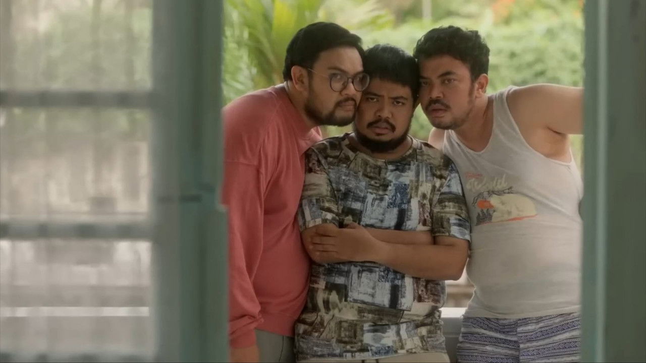 Backdrop image for movie GJLS: Ibuku Ibu-Ibu