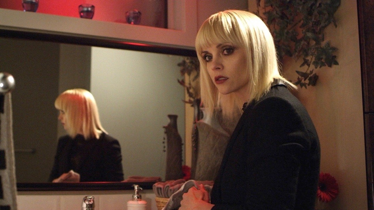 Backdrop image for movie Distorted