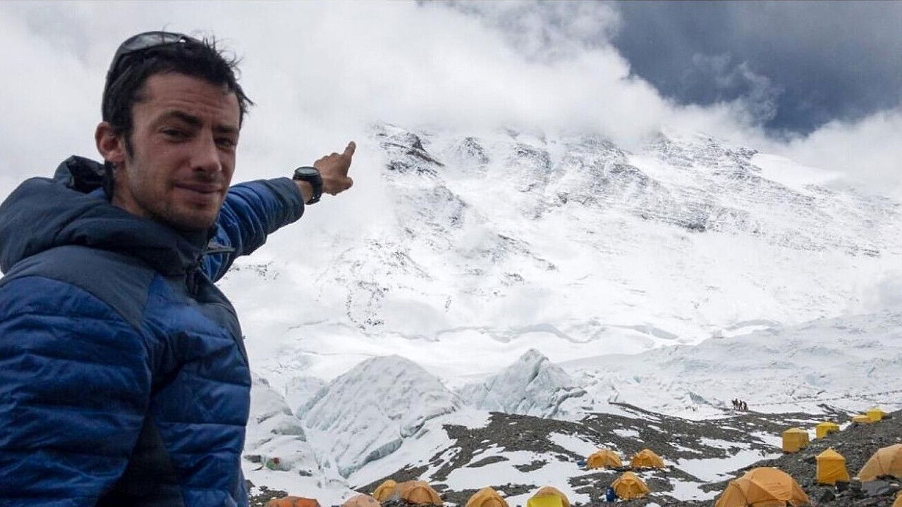 Backdrop image for movie Kilian Jornet, Path to Everest